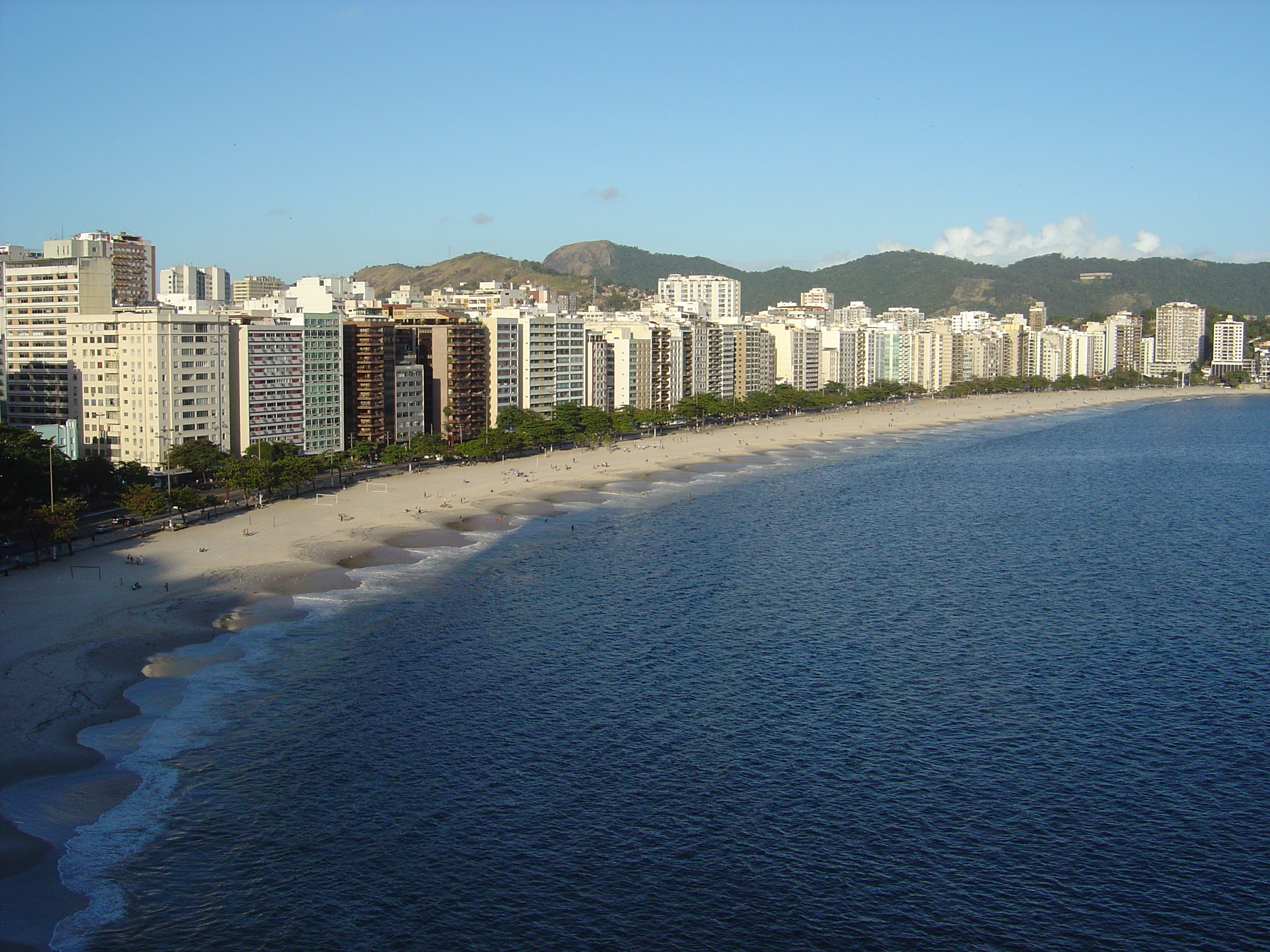 PraiadeIcaraí.jpg
