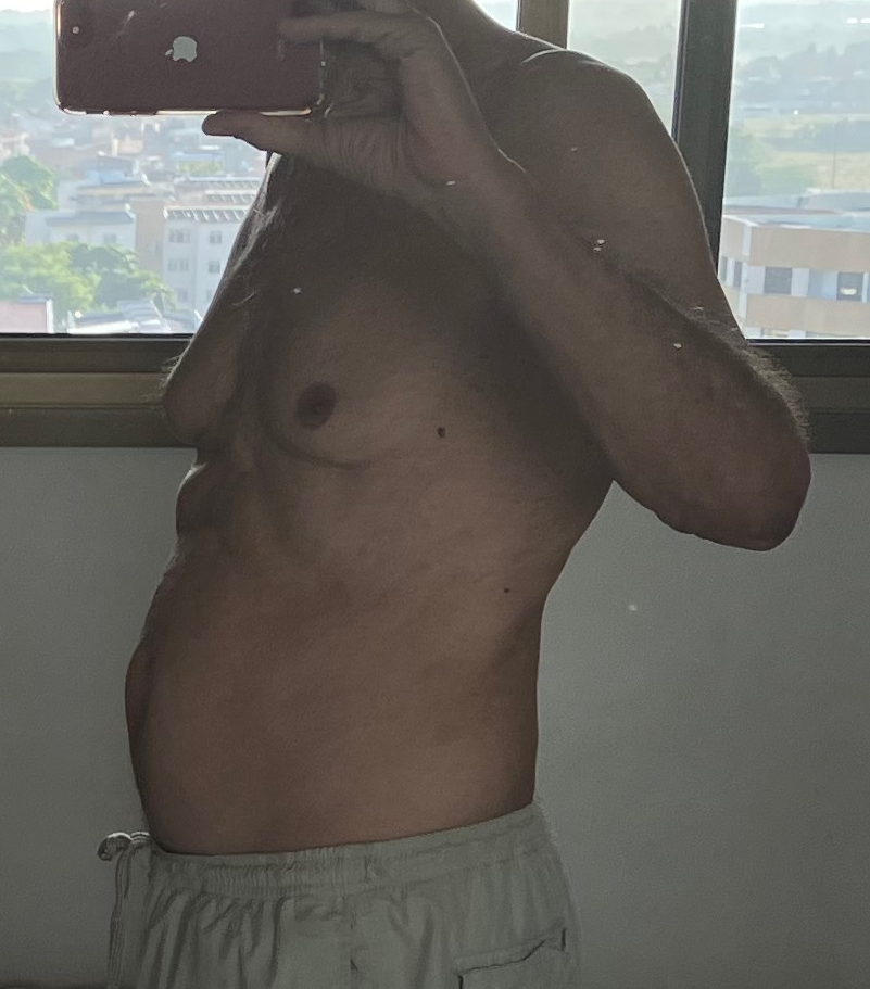 cintura de pera - de lado.png